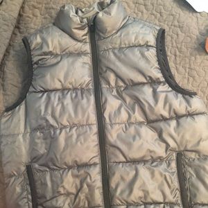 Boys Silver Sleeveless Puffy Vest